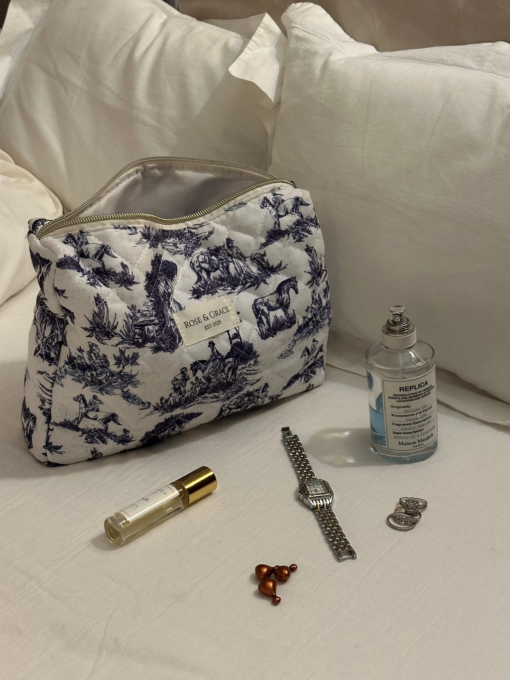 Toile de Joie Vanity Set